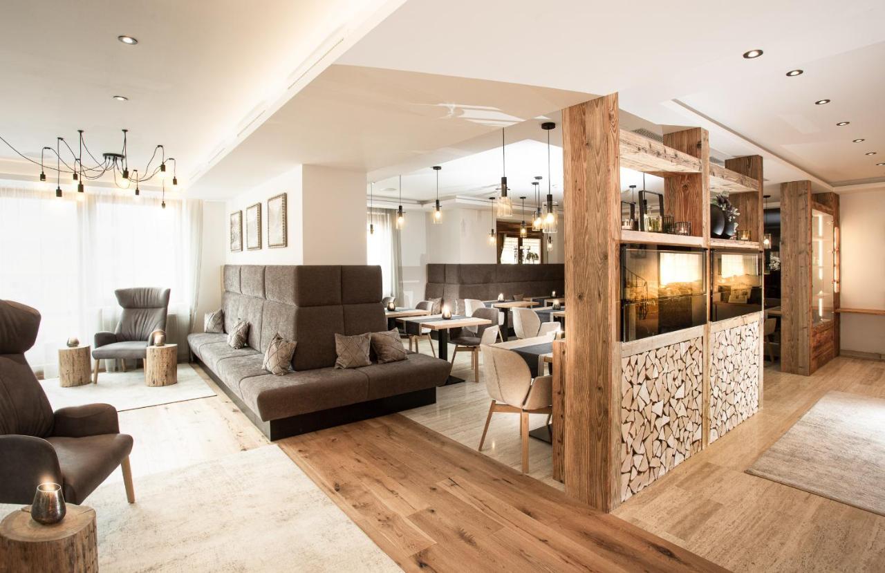 Hotel Brugger Fulpmes Esterno foto