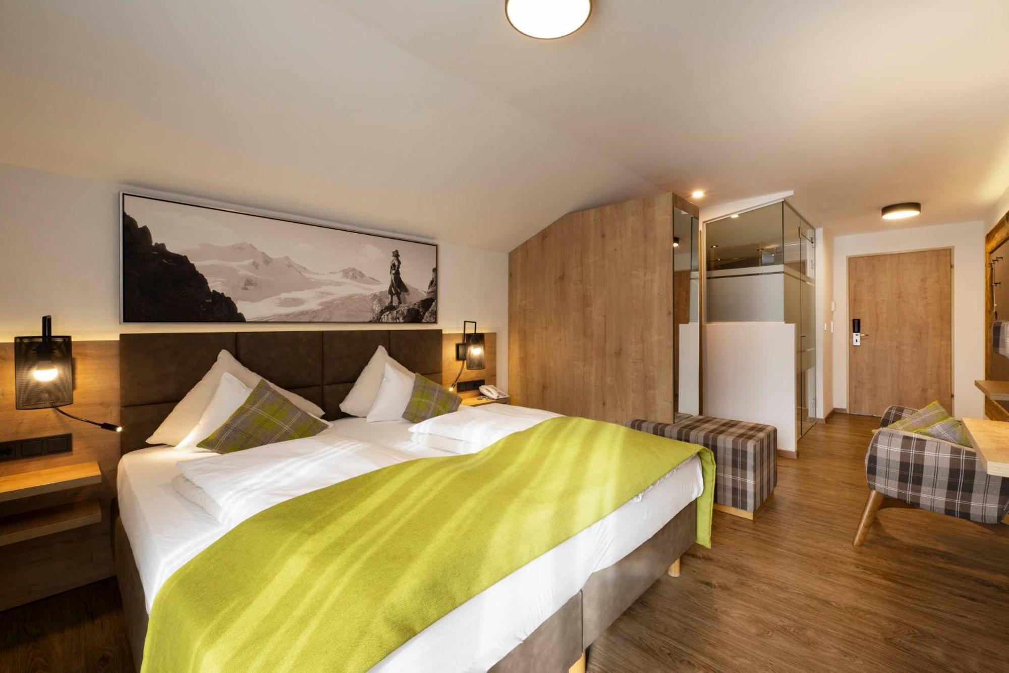 Hotel Brugger Fulpmes Esterno foto