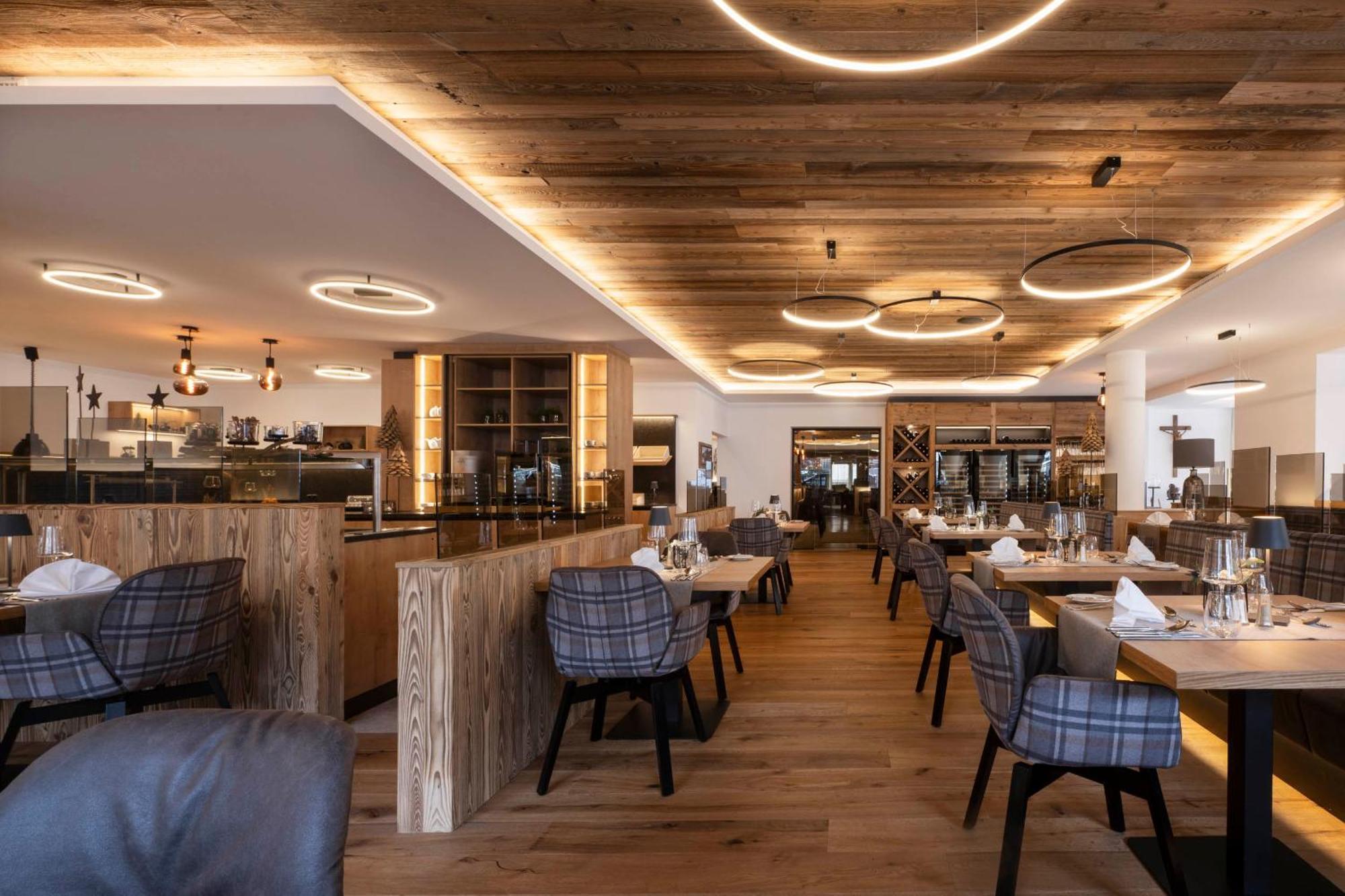 Hotel Brugger Fulpmes Esterno foto