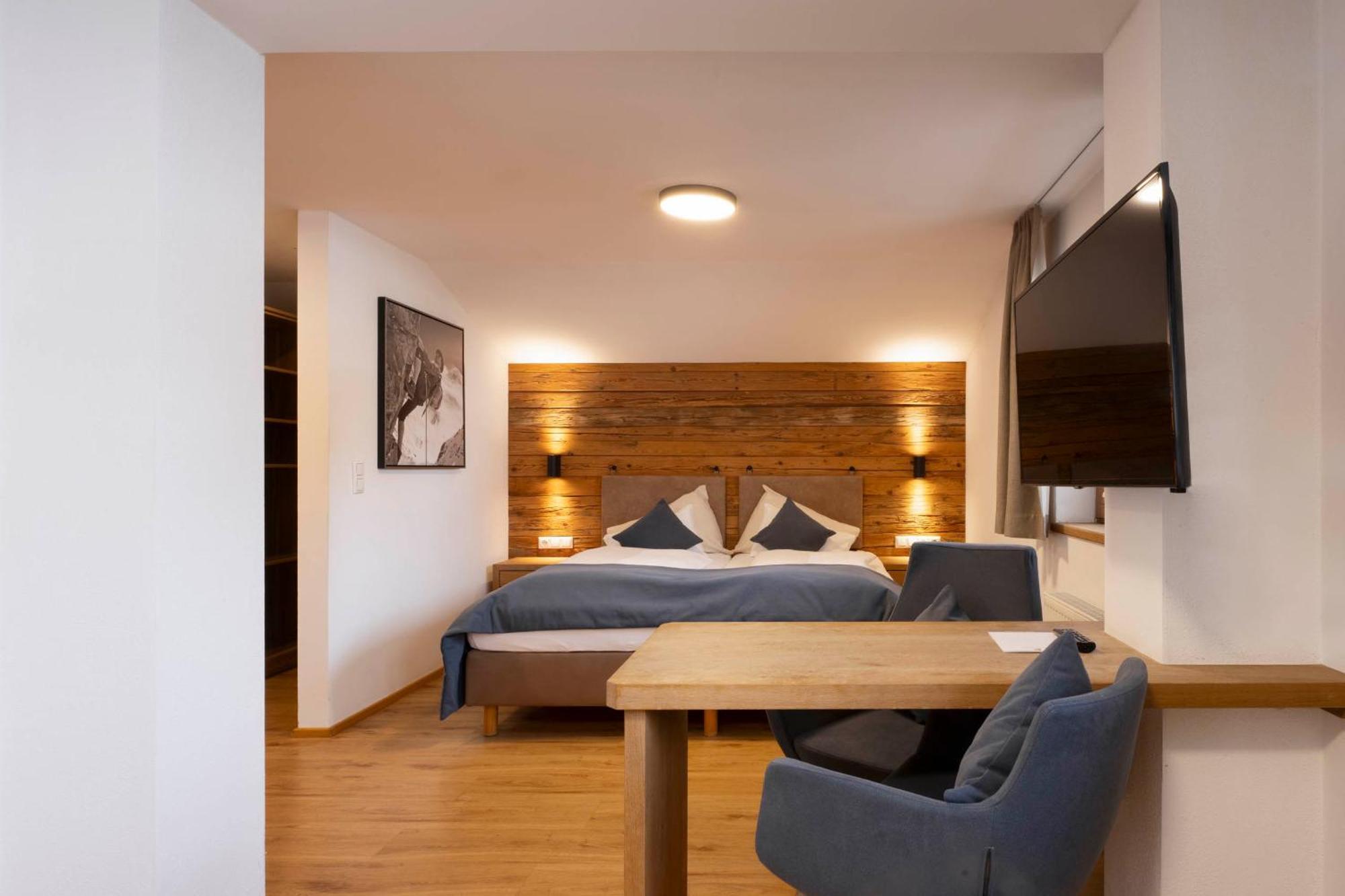 Hotel Brugger Fulpmes Esterno foto