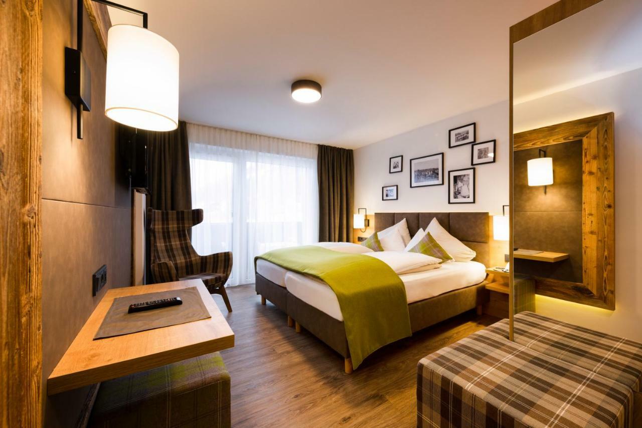 Hotel Brugger Fulpmes Esterno foto
