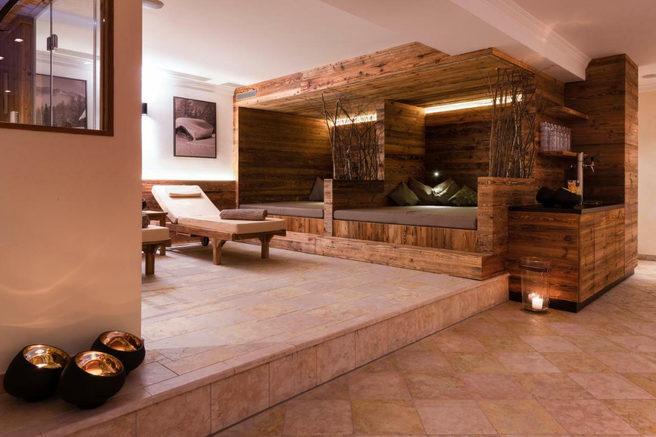 Hotel Brugger Fulpmes Esterno foto
