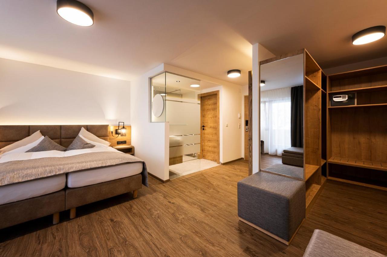 Hotel Brugger Fulpmes Esterno foto