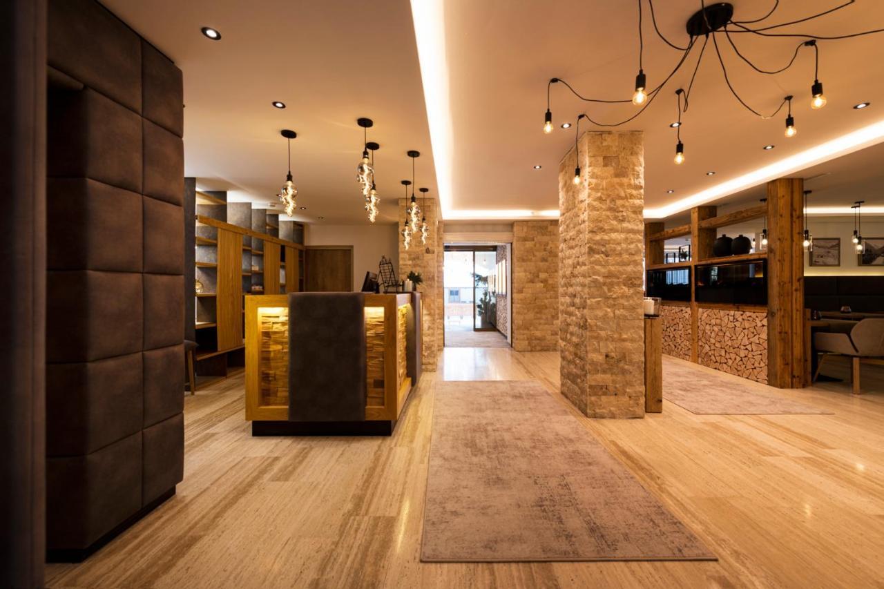 Hotel Brugger Fulpmes Esterno foto
